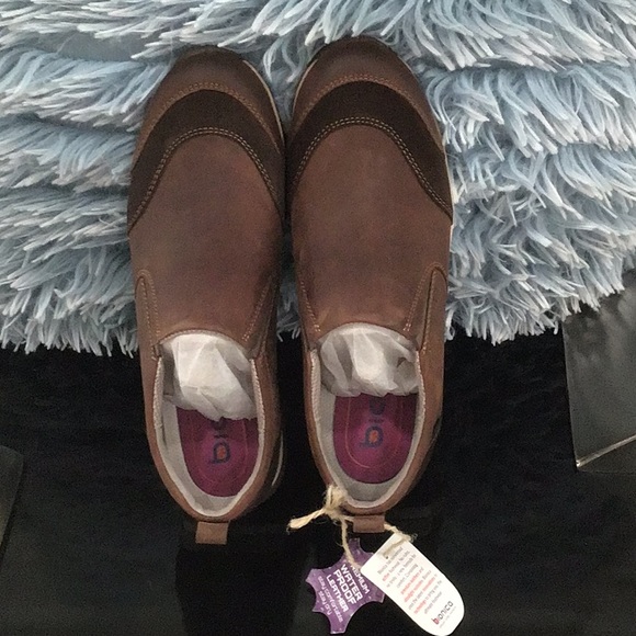 🆕 BIONICA Talma Suede Sporty Slip On Sneakers Aztec Brown Runs Small With 📦 - Picture 2 of 11